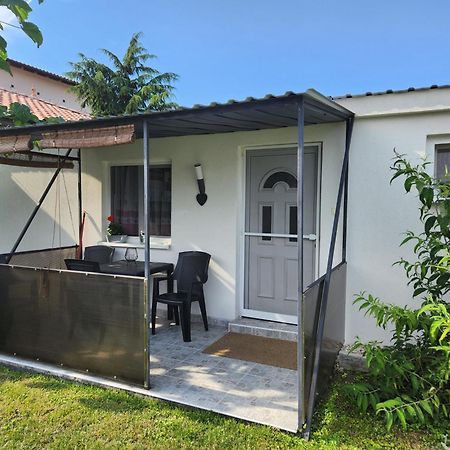 Melanie Apartman Velky Meder Exterior foto